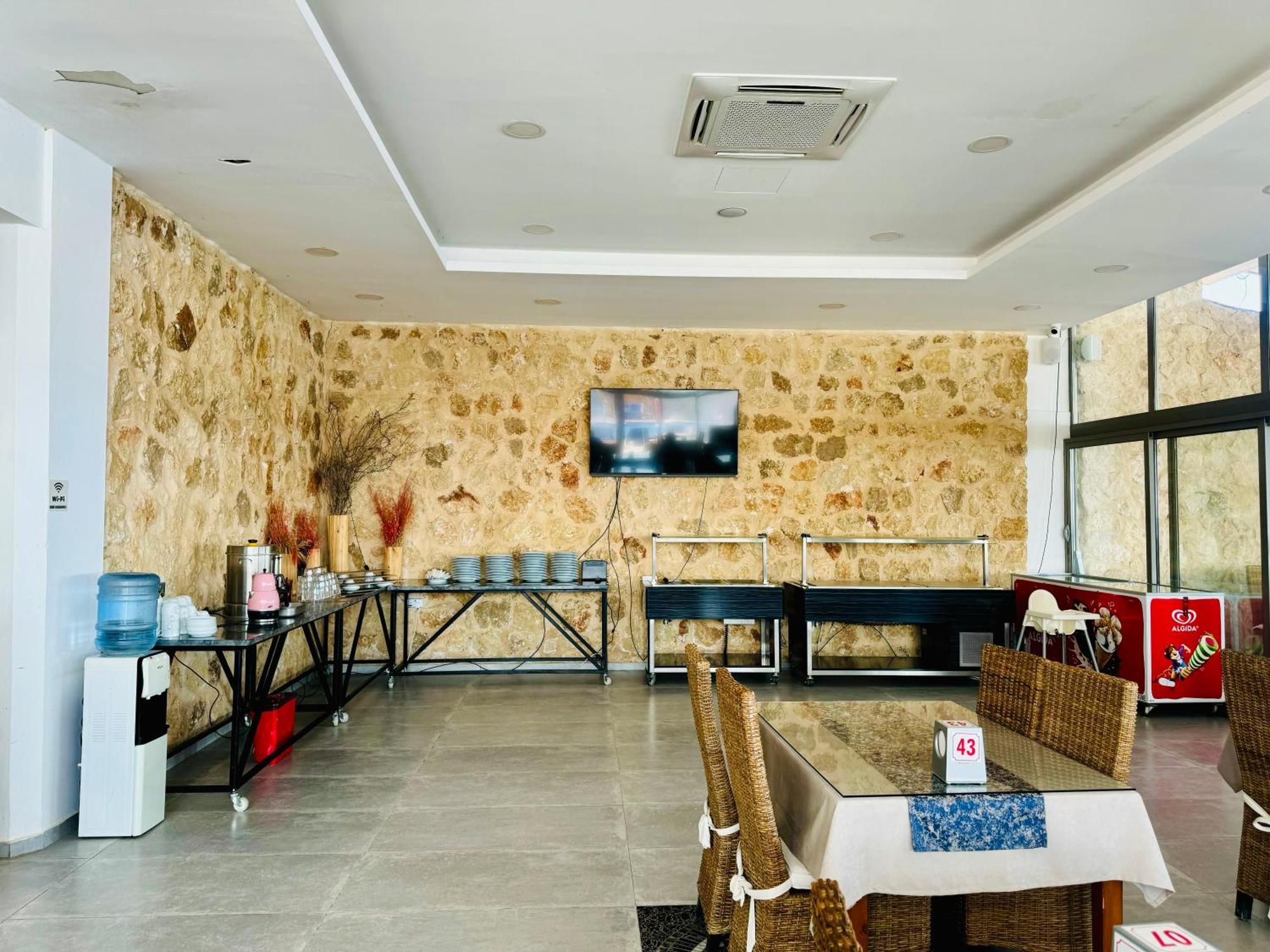 Burhan'S Hotel Rizokarpaso Ngoại thất bức ảnh